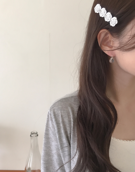 [moat] Clear Drop Earring (Silver925)