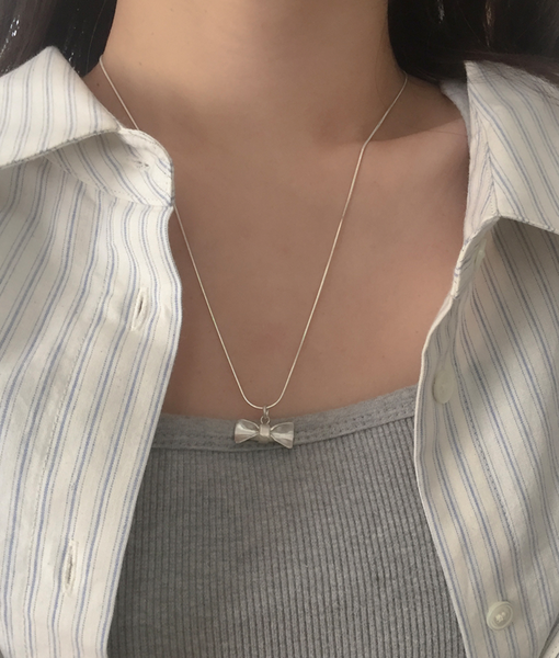 [moat] Candy Ribbon Necklace (Silver925)