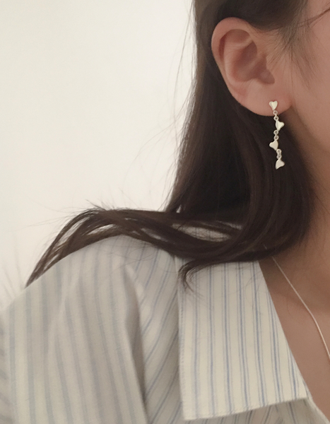 [moat] Leaf Heart Earring (Silver925)