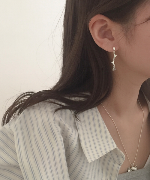 [moat] Leaf Heart Earring (Silver925)