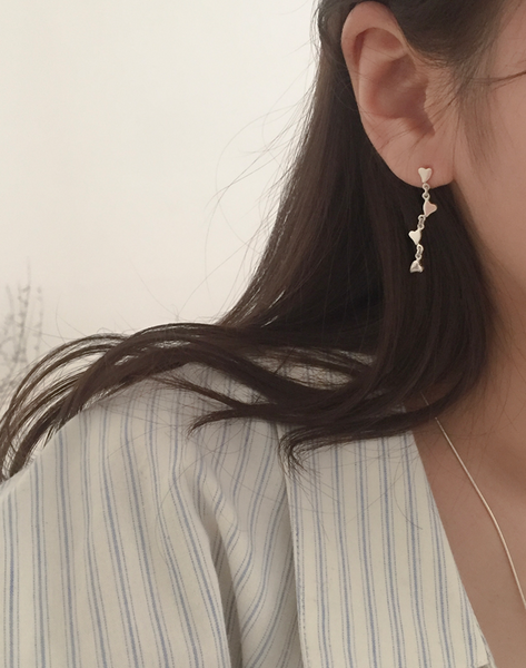 [moat] Leaf Heart Earring (Silver925)