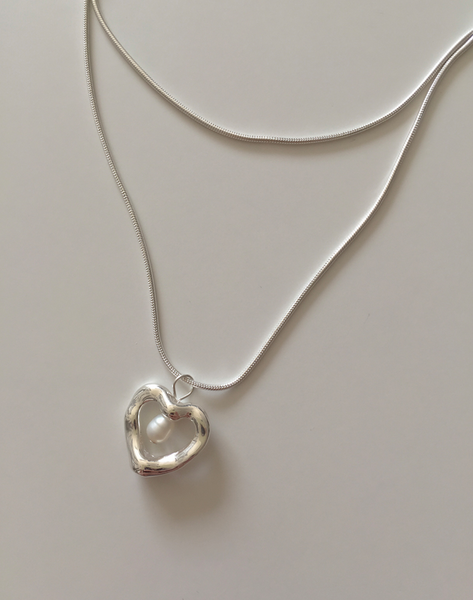 [moat] Sera Heart Necklace (Silver925)