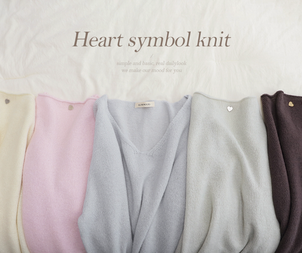 [SLOWAND] # SLOWMADE Slim Fit Symbol Heart V-Neck Knitwear