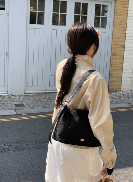 [98°C][OAT] Fold Nylon x Leather Shoulder Bag