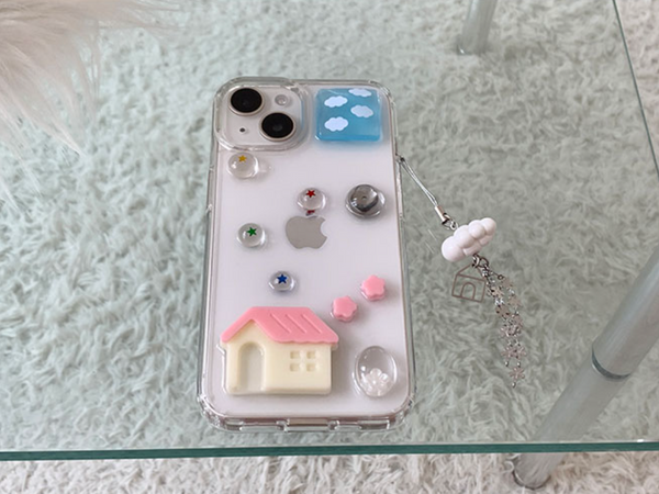 [Happy Go Lucky] My Little House Resin Phone Case