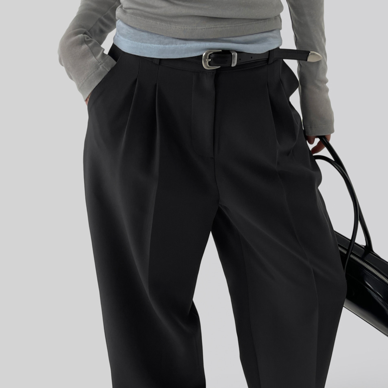 [AUTUMN] Essential Slacks