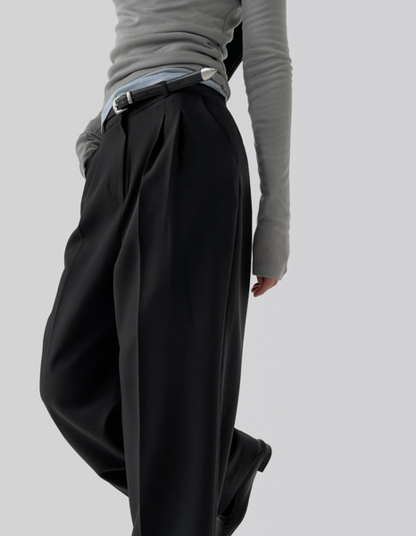 [AUTUMN] Essential Slacks