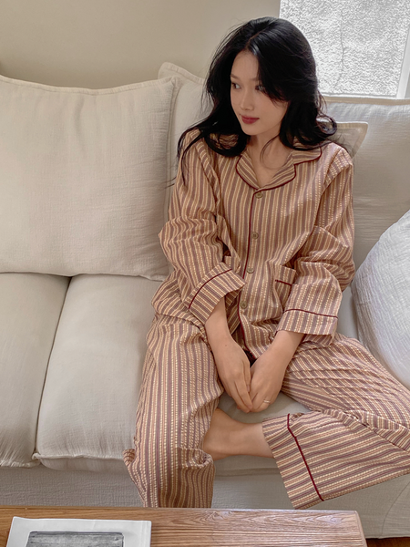 [Juuneedu] Jeu Rusk Stripe Pajamas Set