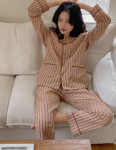 [Juuneedu] Jeu Rusk Stripe Pajamas Set