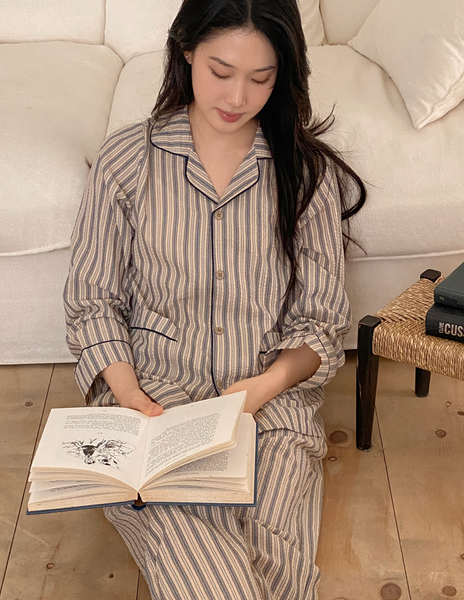 [Juuneedu] Jeu Rusk Stripe Pajamas Set