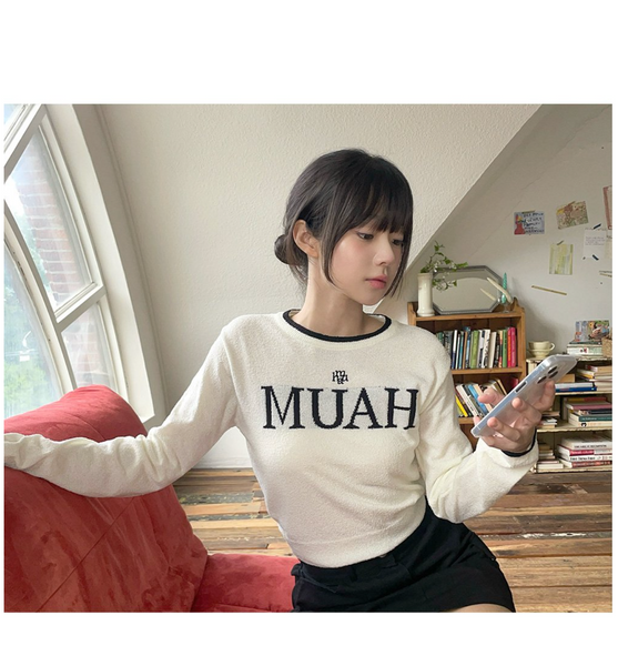 [muahmuah] Logo Bookle Round Knitwear [Ivory]