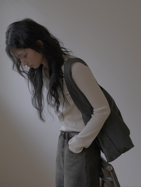 [SLOWAND] # LENTO Cracker Leather Shoulder Bag