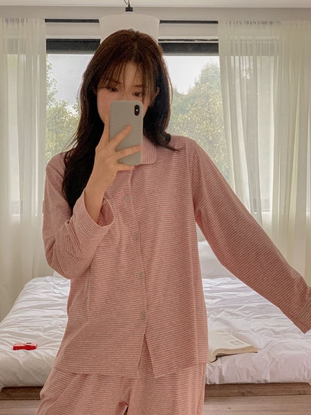 [Juuneedu] Butterring Stripe Pajamas Set