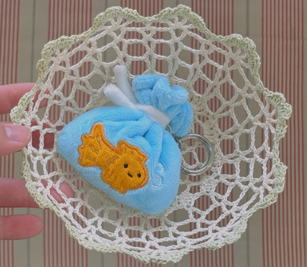 [HOOKKA HOOKKA STUDIO] Soft Fluffy Keyring (Fish in a bag)