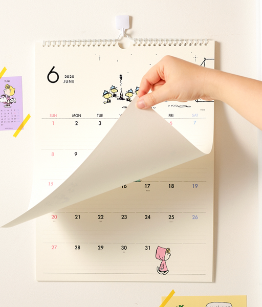 [Peanuts] 2025 Snoopy Wall Calendar *11月中韓國出貨*