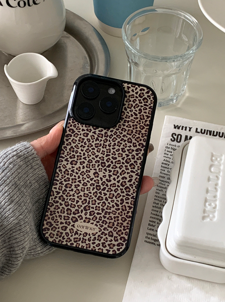 [earliner] Leopard Brown Heart Epoxy Bumper Iphone Case