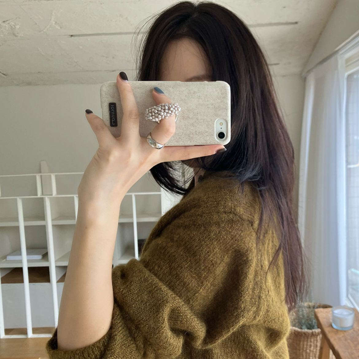 [loumoi] Present Series : Wool Beige Phone Case