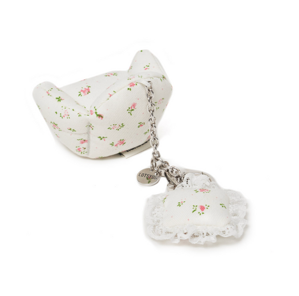 [LOTSYOU] Puffy Sofa Keyring White