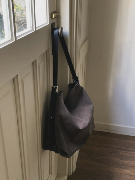 [MYDIRE] Layback Suede Bag