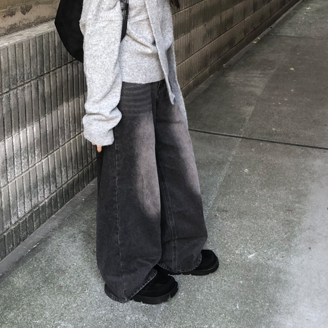 [anyonemore] Filling Dark Blue Washing Denim Wide Pants