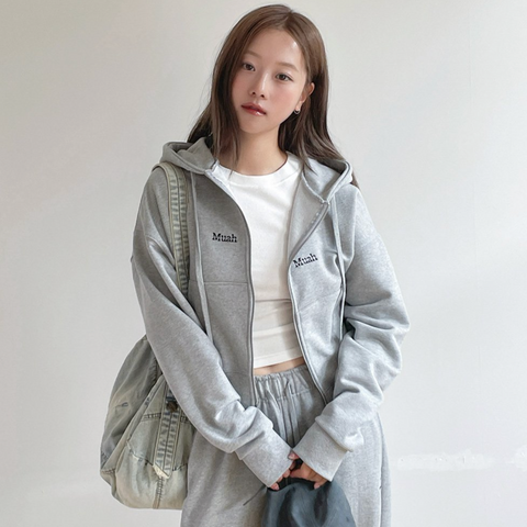 [muahmuah] Logo Stitch Regular Fit Hooded Zip-Up (Grey)