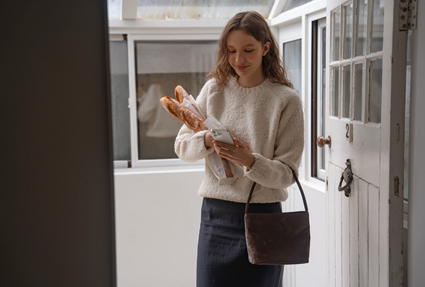 [mucu and ebony] Near Breeze Bag Avocado