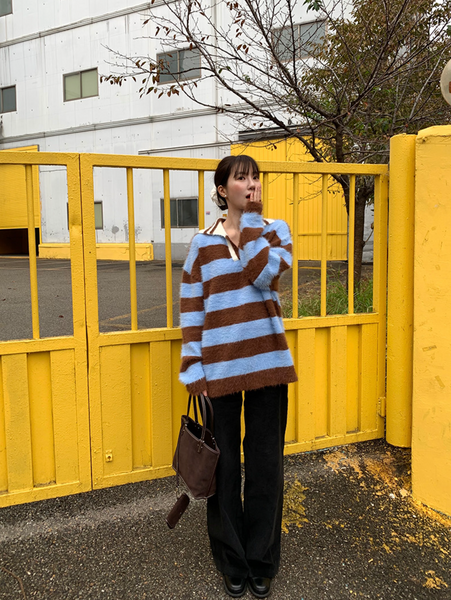 [FLILIY] DP. Fluffy Stripe Collar Knit