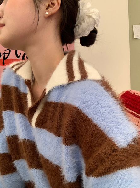 [FLILIY] DP. Fluffy Stripe Collar Knit