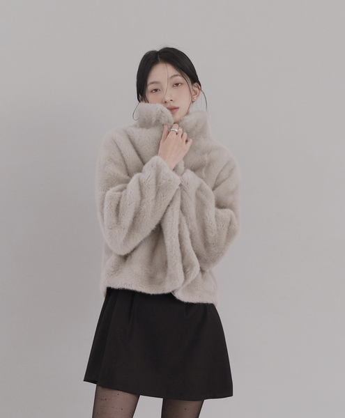 [SLOWAND] Snow Real Soft Fur Jacket