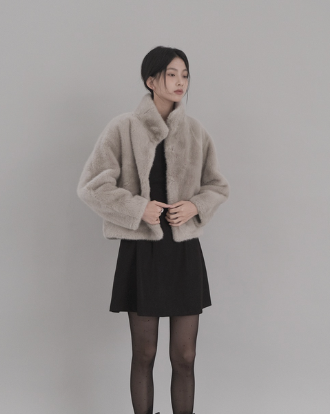 [SLOWAND] Snow Real Soft Fur Jacket