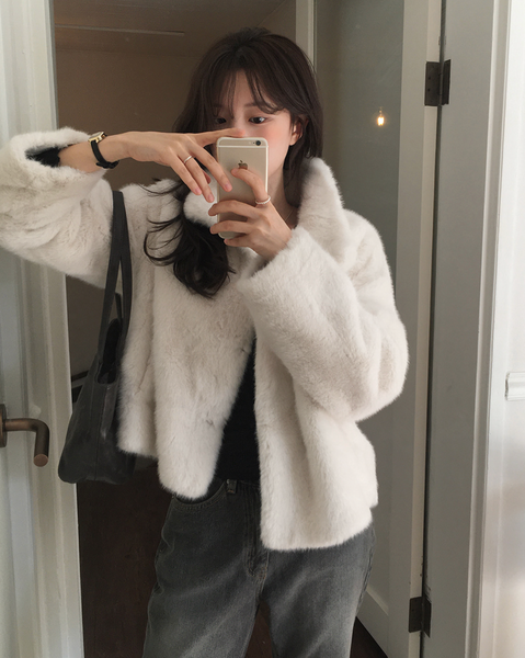 [SLOWAND] Snow Real Soft Fur Jacket