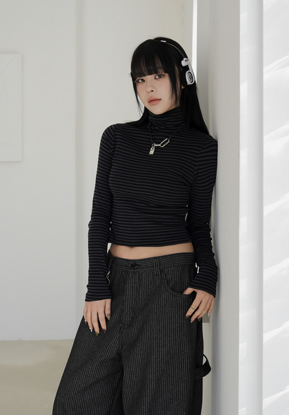 [BINARY01] Stripe Turtleneck T-shirt