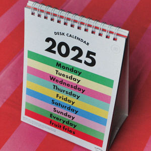 [fruit fries] 2025 Desk Calendar