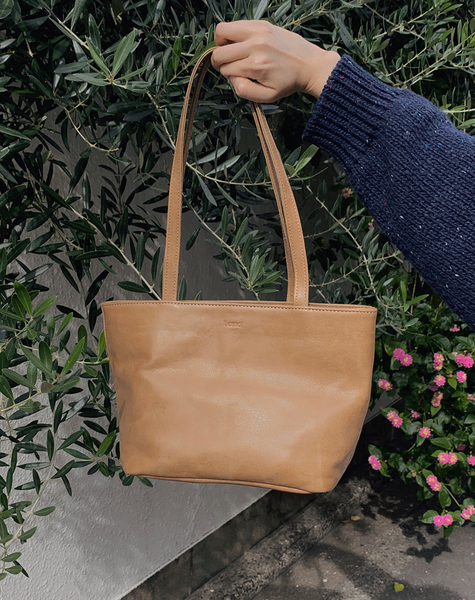 [SLOWAND] # LENTO Pebble Cracker Shoulder Bag