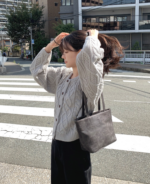 [SLOWAND] # LENTO Pebble Cracker Shoulder Bag