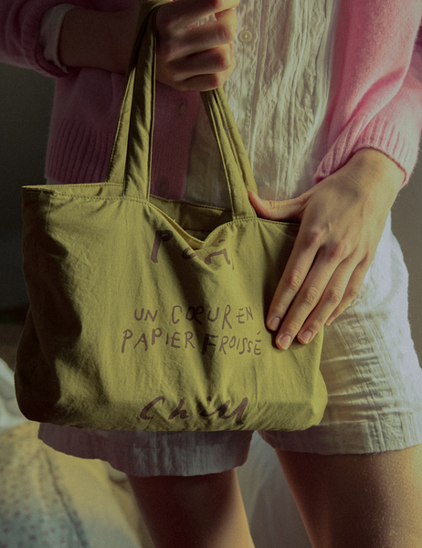 [HOTEL PARIS CHILL] Paper Heart Puffer Tote Bag (Olive)