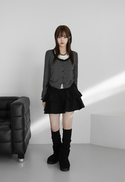 [BINARY01] French Corduroy Mini Skirt