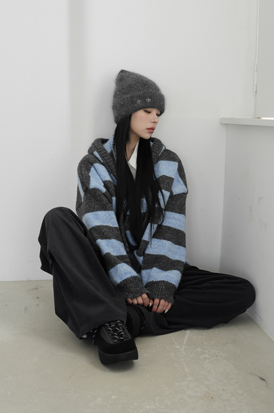 [BINARY01] Pico Stripe Hoodie Knitwear