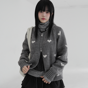 [BINARY01] Romantic Two-Way Heart Knit Zip-Up