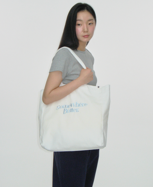 [SOMEWHERE BUTTER.] Wave Logo Eco Bag Ivory