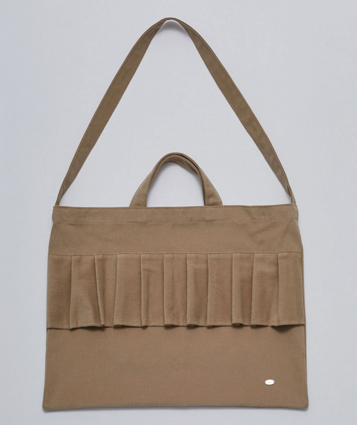 [VOOR] Washing Cotton Ruffle Hand & Cross Bag Beige