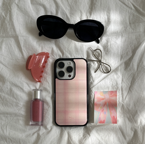 [Mademoment] Vintage Pink Beige Epoxy Bumper Case