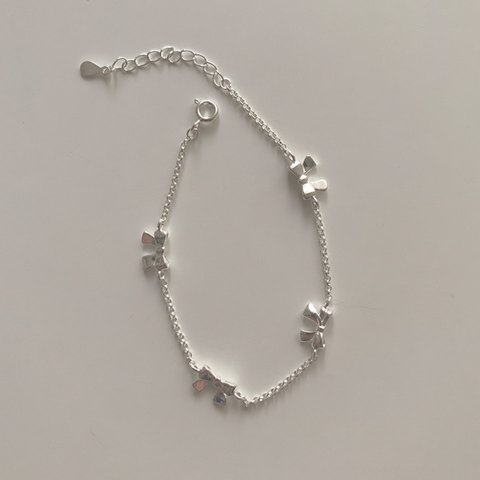 [moat] Bow Chain Bracelet (silver925)