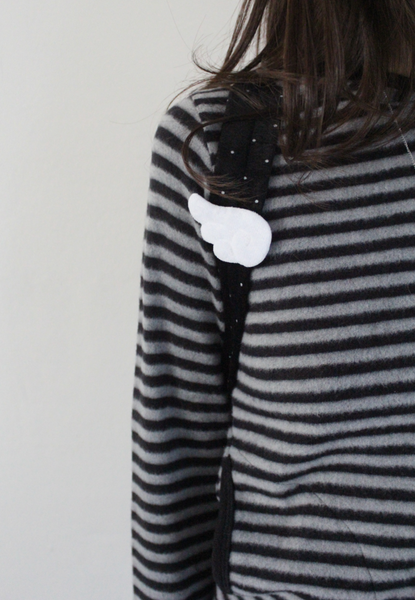 [hippiedippy] ꒰ა wings brooch (3colour) ໒꒱