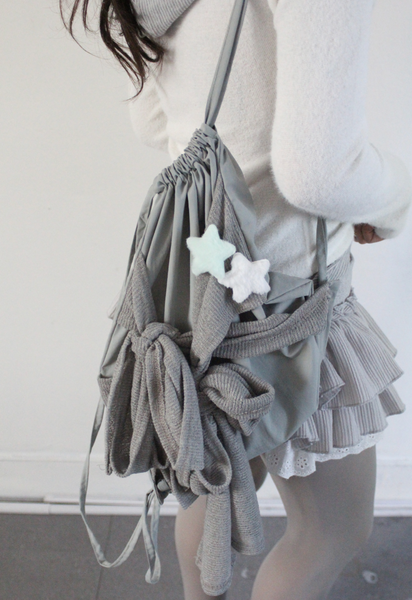 [hippiedippy] felt star ⚝ brooch (5colour)