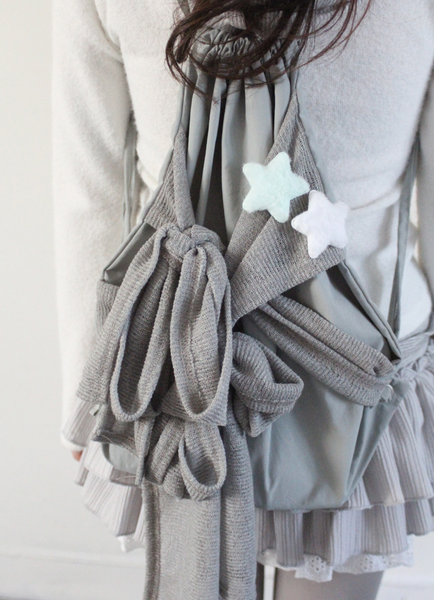 [hippiedippy] felt star ⚝ brooch (5colour)