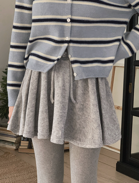 [SHOPPERLAND] Blue Fluffy Stripe Knit Cardigan