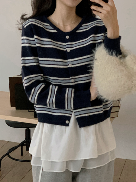 [SHOPPERLAND] Blue Fluffy Stripe Knit Cardigan