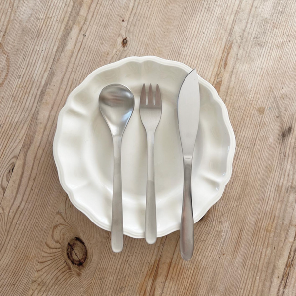 [Bracket Table] Porky Cutlery