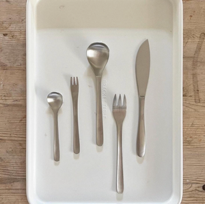 [Bracket Table] Porky Cutlery